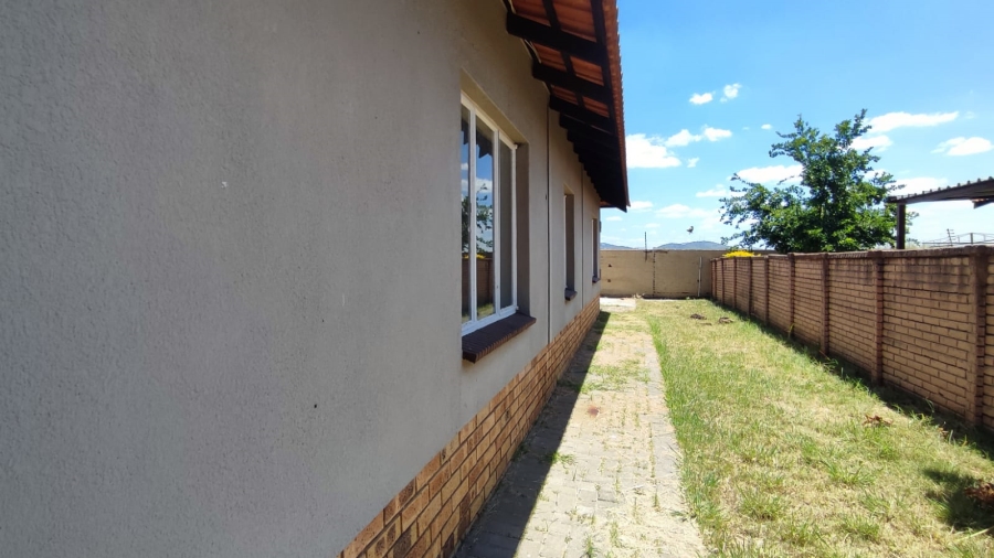 3 Bedroom Property for Sale in Waterkloof Hill Estate North West
